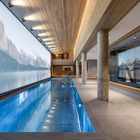 Duplex De Gamme Pres Du Centre De Val D'isere, 4 Chambres, Parking - Fr-1-567-142